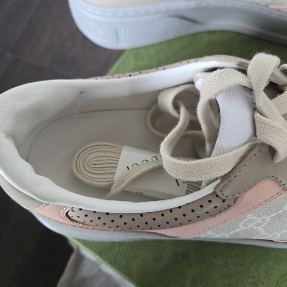 Gucci Women's Beige and Pink Sneakers BRAND NEW NEVER WORN. - Picture 7 of 15